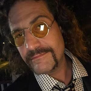 Meet your Posher, Evan